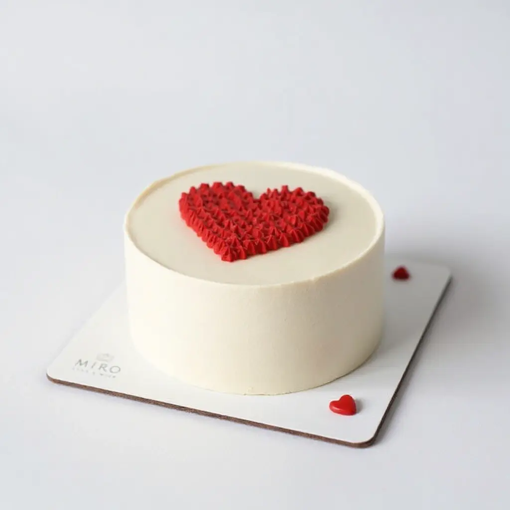 Heart bento cake